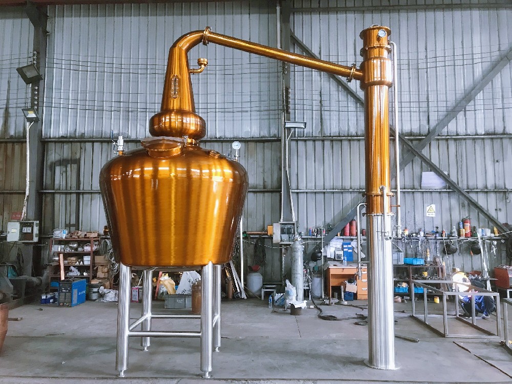 1800L壶式蒸馏机