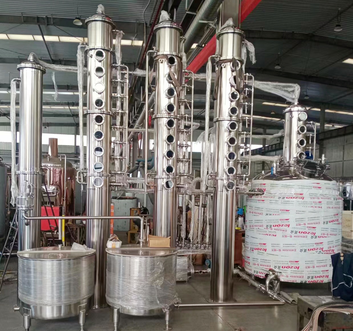 1500朗姆酒蒸馏机01.JPG